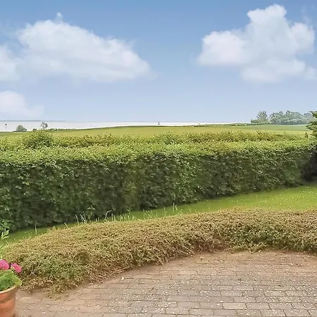 度假居 Awesome Home In Hejls With Wifi