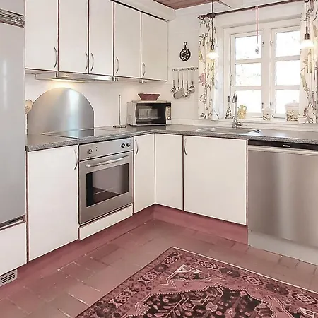 Beautiful In With Kitchen *